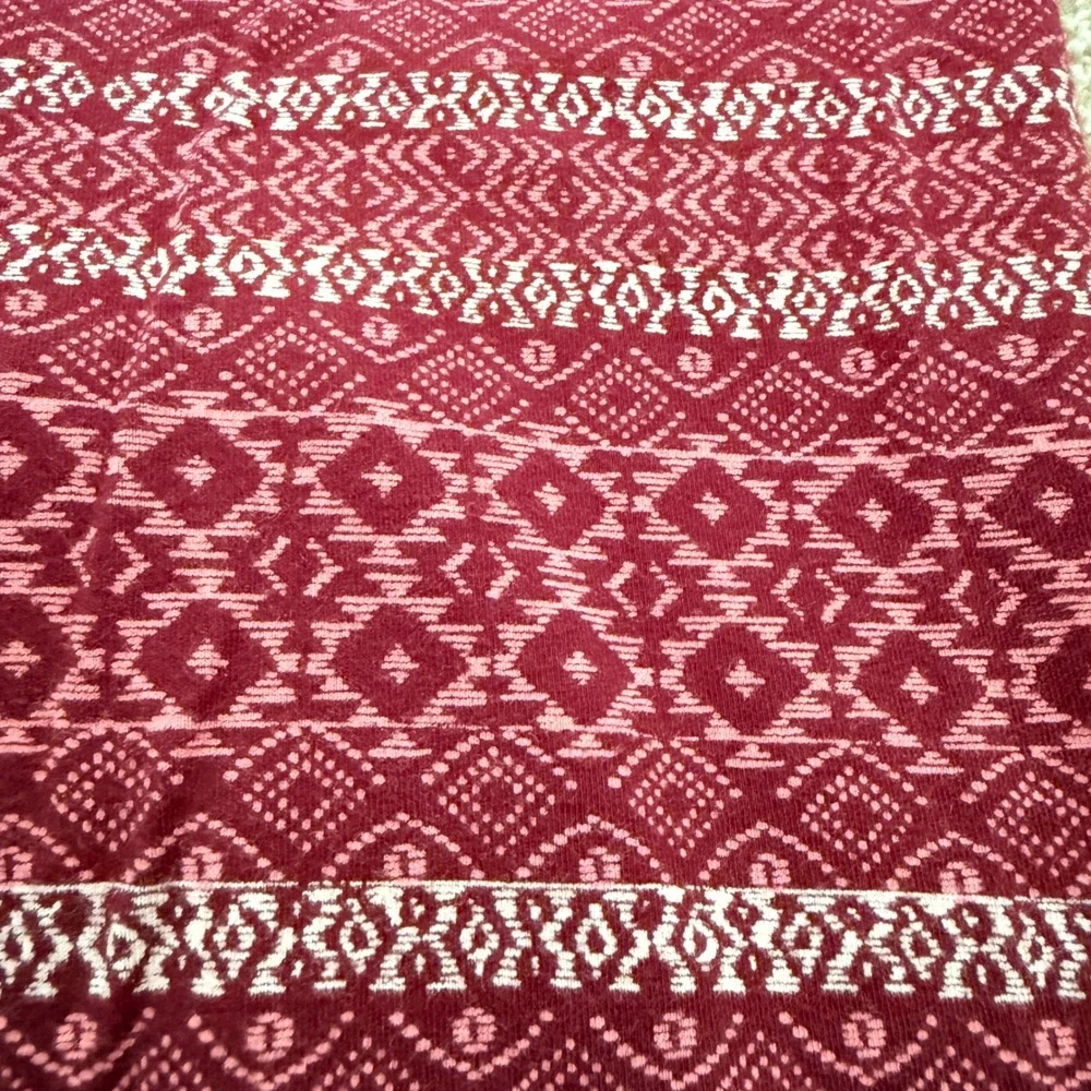 Old Navy Leggings Girls Size M 8 Burgundy Pink Geometric Fair Isle Stretch